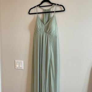 AZAZIE maternity bridesmaid dress (size A6). Only worn once, perfect condition.